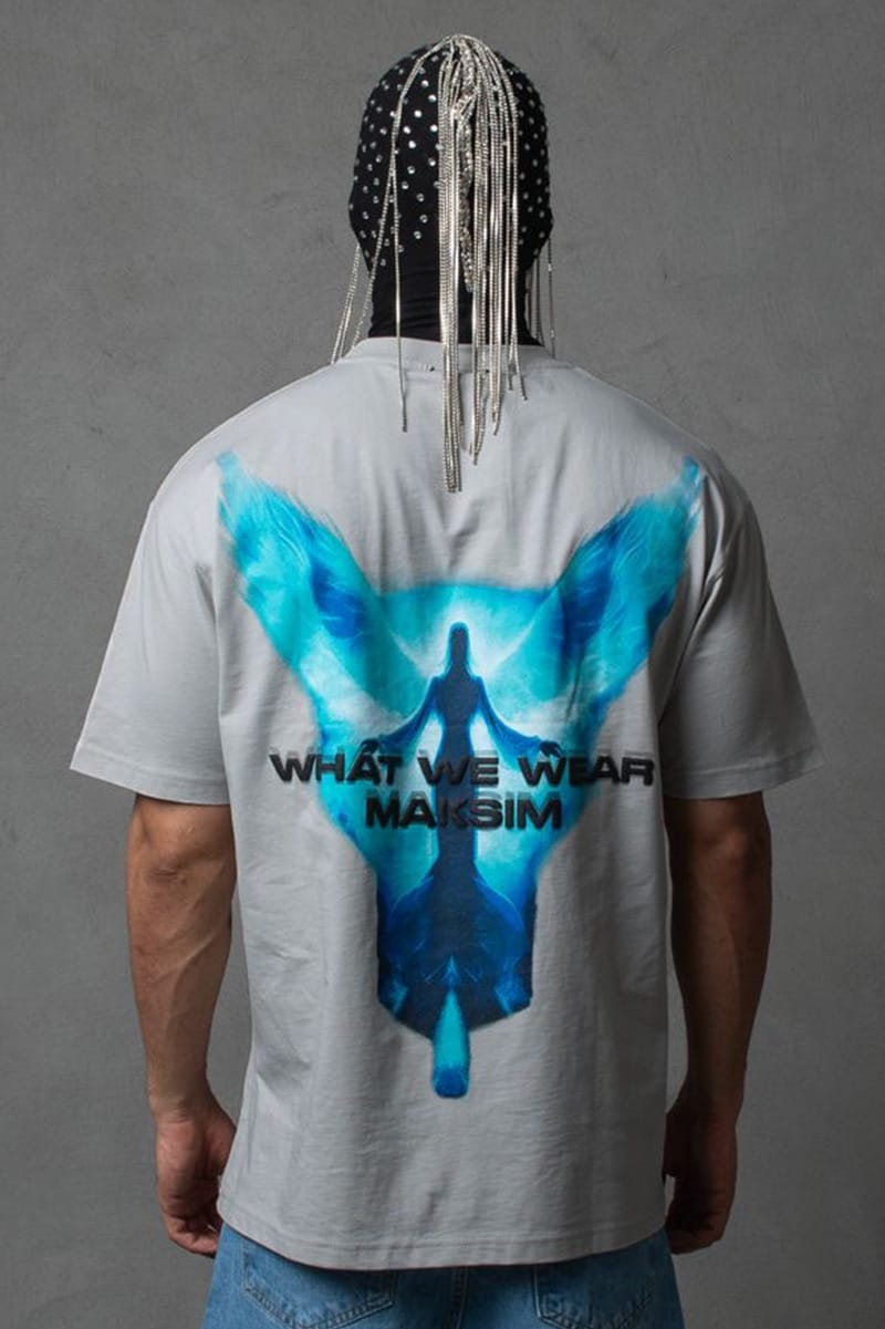 Ανοιχτό γκρι ανδρικο oversized T-shirt με μεγάλο τύπωμα στην πλάτη / 5545LG