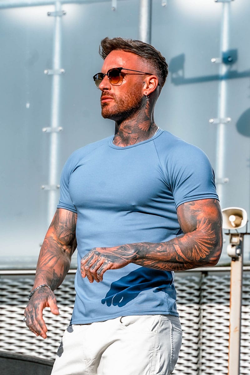 Ανοιχτό μπλε ανδρικό ελαστικό slim fit T-shirt / 5640BL